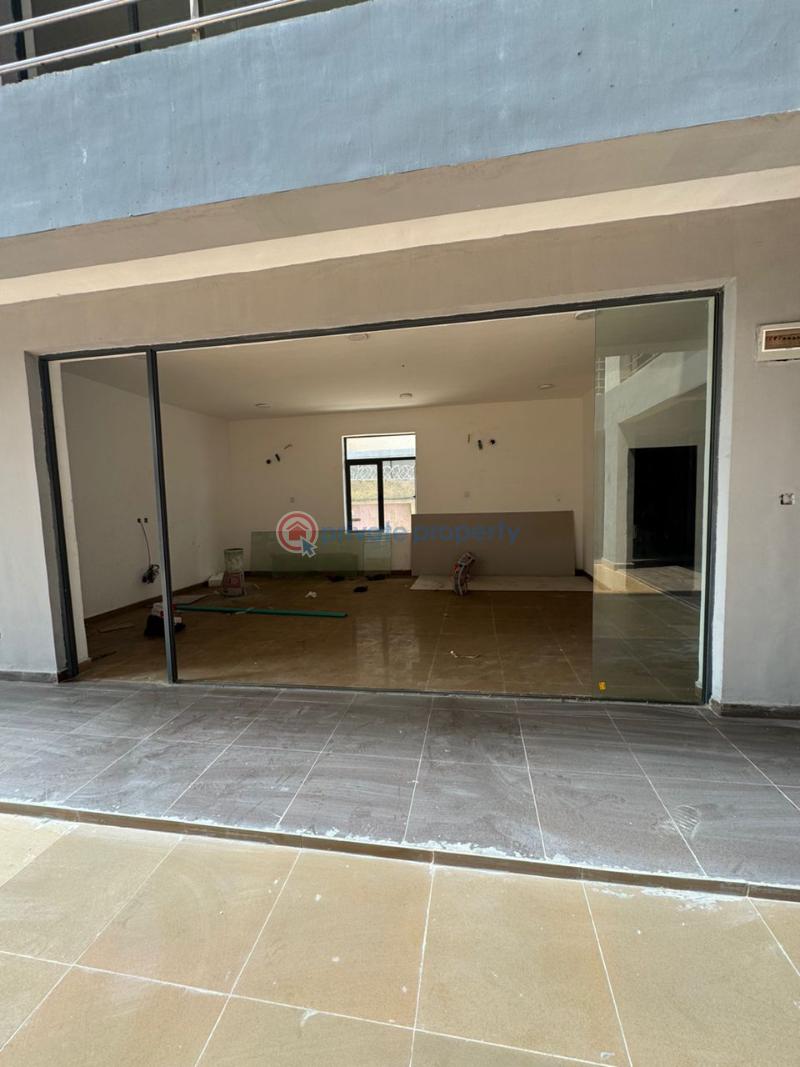 Commercial shop space in a strategic location - 2 Shop For Rent Lekki Phase 1 Lagos - 2