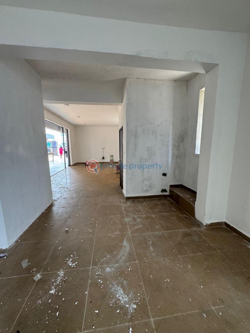 Commercial shop space in a strategic location - 3 Shop For Rent Lekki Phase 1 Lagos - 3