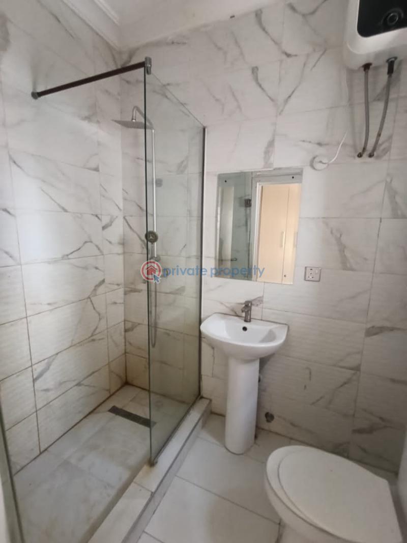 Commercial shop space - 3 1 bedroom Shop For Rent Lekki Phase 1 Lagos - 3