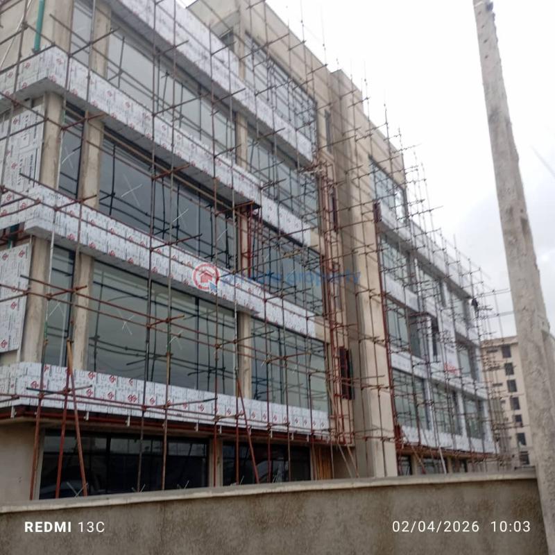 Commercial Property For Rent Eleganza /chevron Along Lekki Expressway Lagos - 1