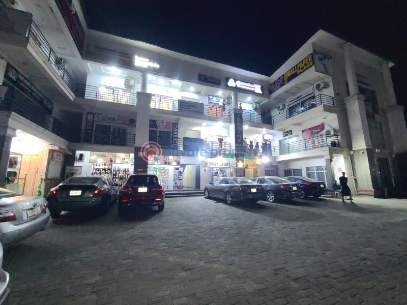 Mall/Complex/Plaza For Rent Agungi Lekki Lagos - 3