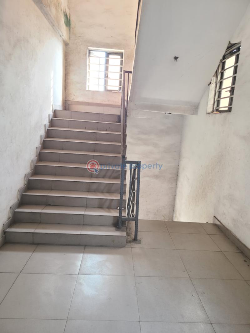 Mall/Complex/Plaza For Rent Igbo Efon Lekki Lagos - 15