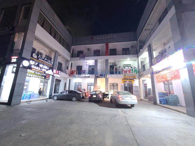 Mall/Complex/Plaza For Rent Igbo Efon Lekki Lagos - 2