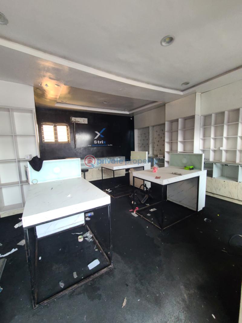 Mall/Complex/Plaza For Rent Igbo Efon Lekki Lagos - 12