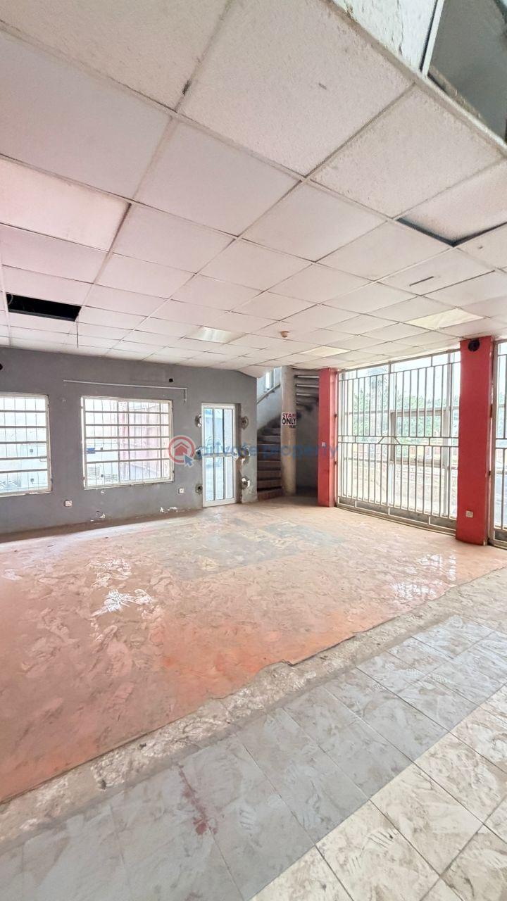 Mall/Complex/Plaza For Rent Garki Abuja Phase 1  - 6