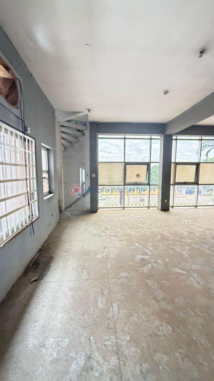 Mall/Complex/Plaza For Rent Garki Abuja Phase 1  - 7