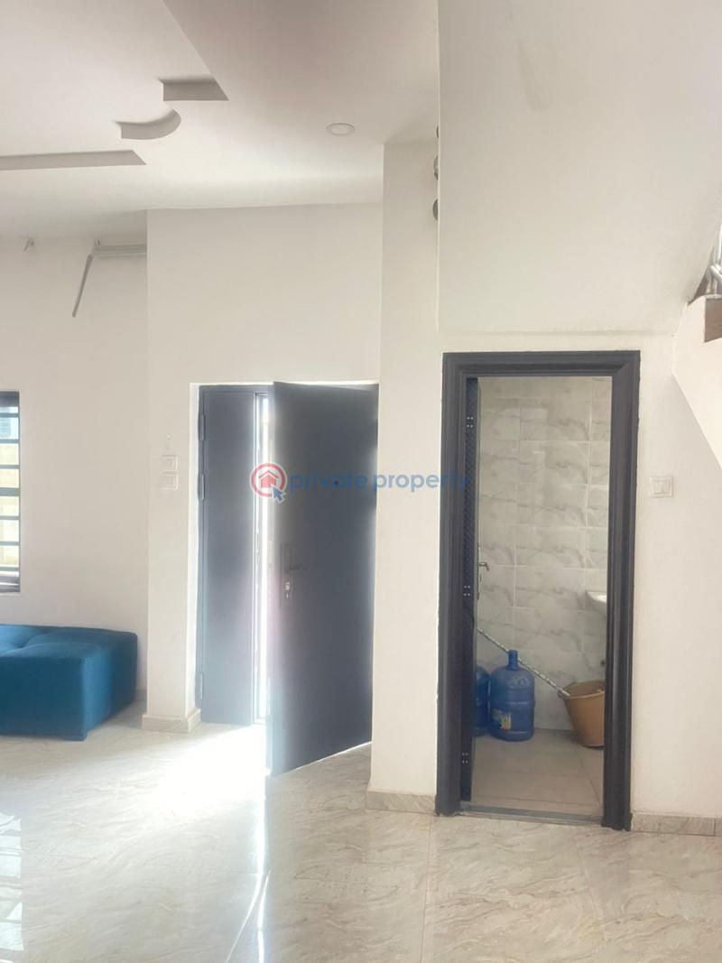 Office For Rent Ikota Villa Estate Ikota Lekki Lagos - 4
