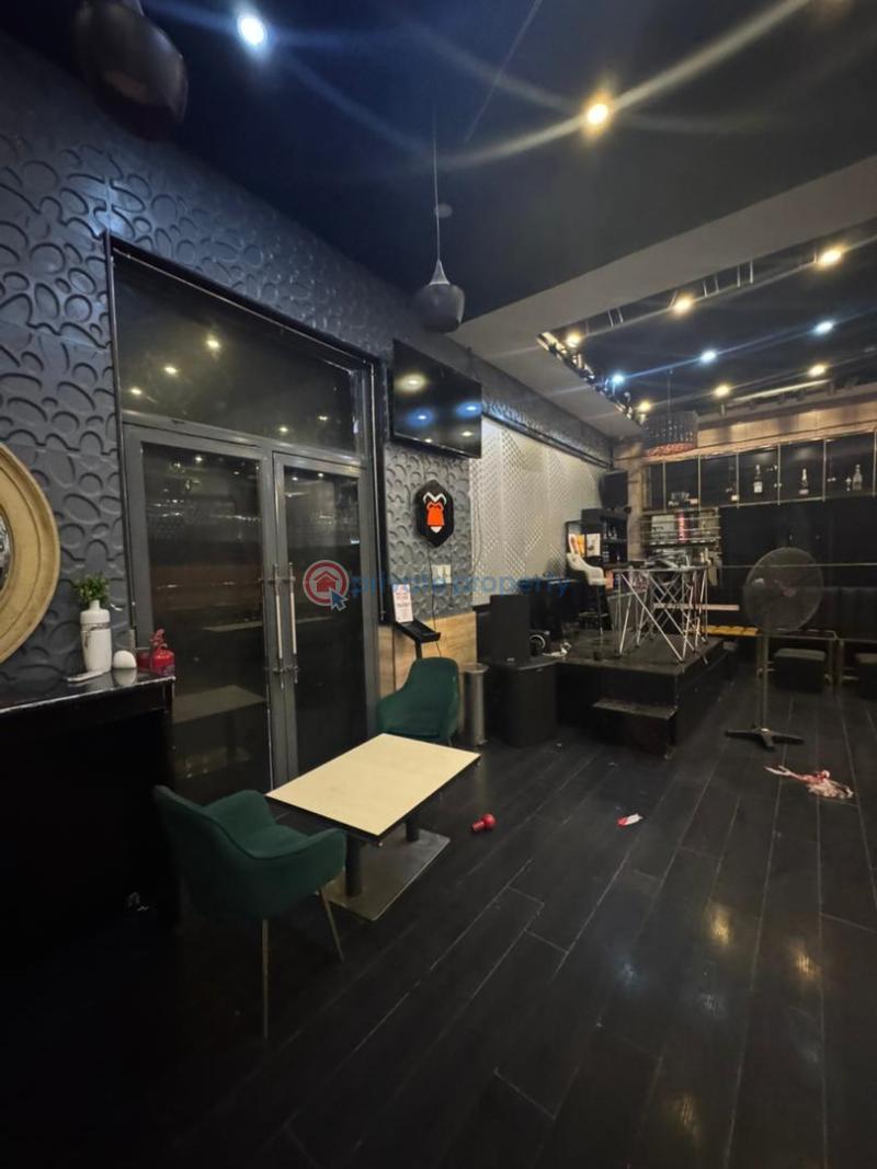 Commercial Property For Rent Lekki Phase 1 Lagos - 13