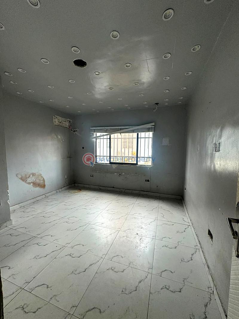 Commercial Property For Rent Lekki Phase 1 Lagos - 1