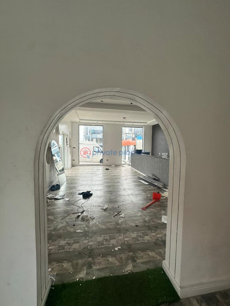 Commercial Property For Rent Lekki Phase 1 Lagos - 9