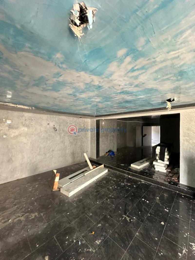 Commercial Property For Rent Victoria Island Lagos - 12