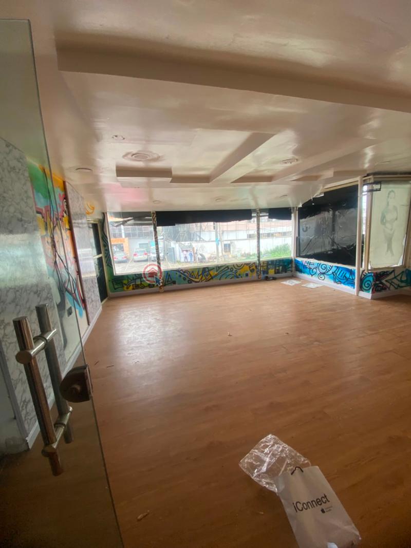 Commercial Property For Rent Victoria Island Lagos - 5