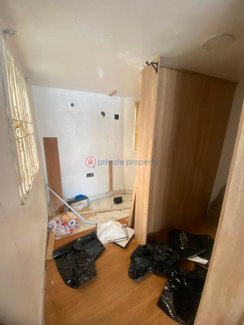 Commercial Property For Rent Victoria Island Lagos - 4