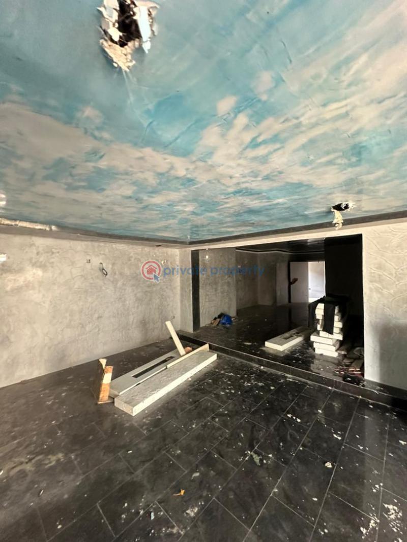 Commercial Property For Rent Victoria Island Lagos - 23