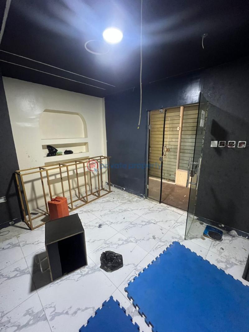 Commercial Property For Rent Lekki Phase 1 Lagos - 3