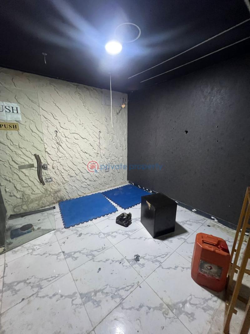 Commercial Property For Rent Lekki Phase 1 Lagos - 5