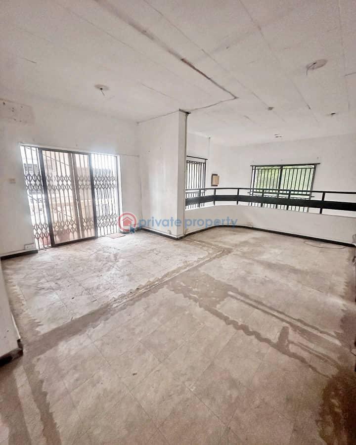 Commercial spacious 8-room detached house - 6 8 bedroom Office For Rent Victoria Island Lagos - 6