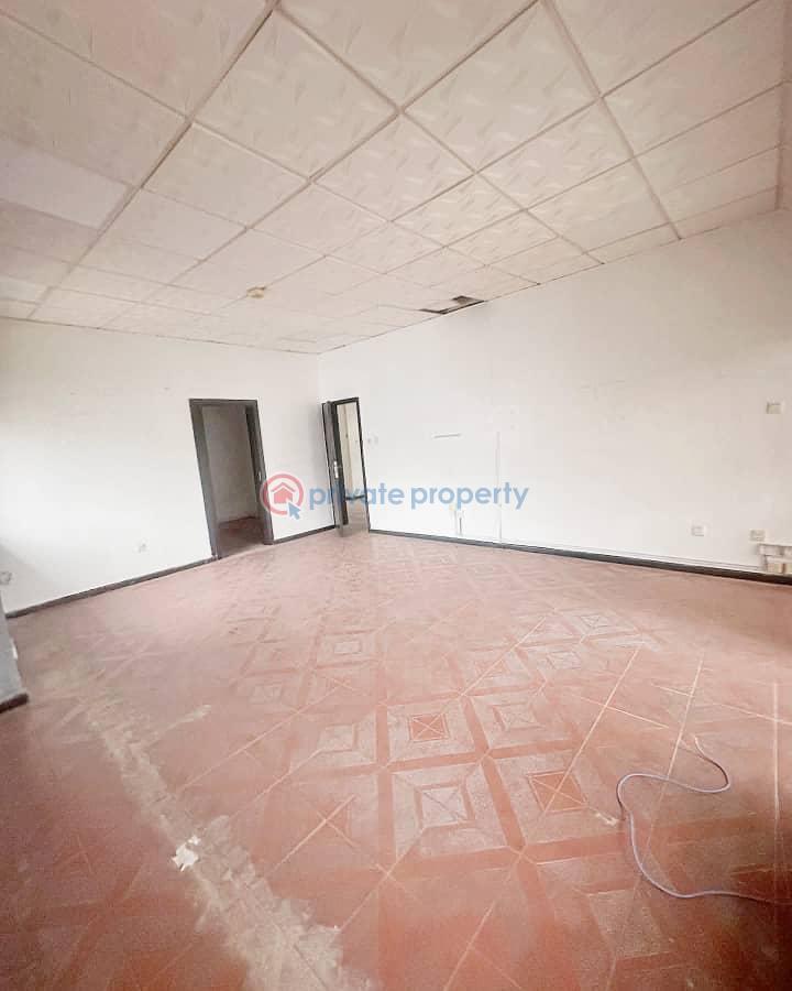 Commercial spacious 8-room detached house - 3 8 bedroom Office For Rent Victoria Island Lagos - 3