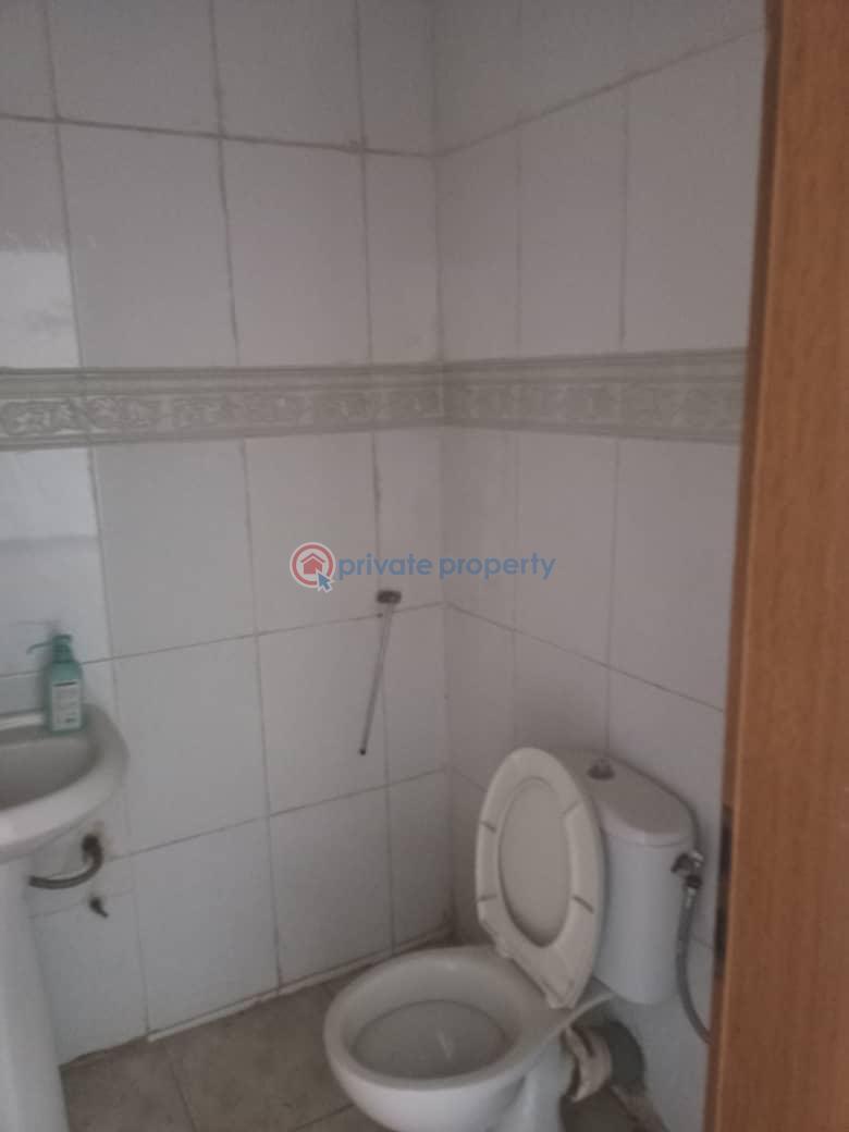 Commercial use 3 bedrooms flat - 9 3 bedroom Office For Rent Victoria Island Lagos - 9