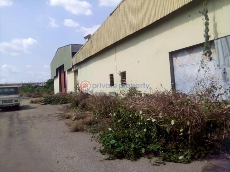 10 bedroom Warehouse For Sale Oluyole Estate Ibadan Oyo - 2