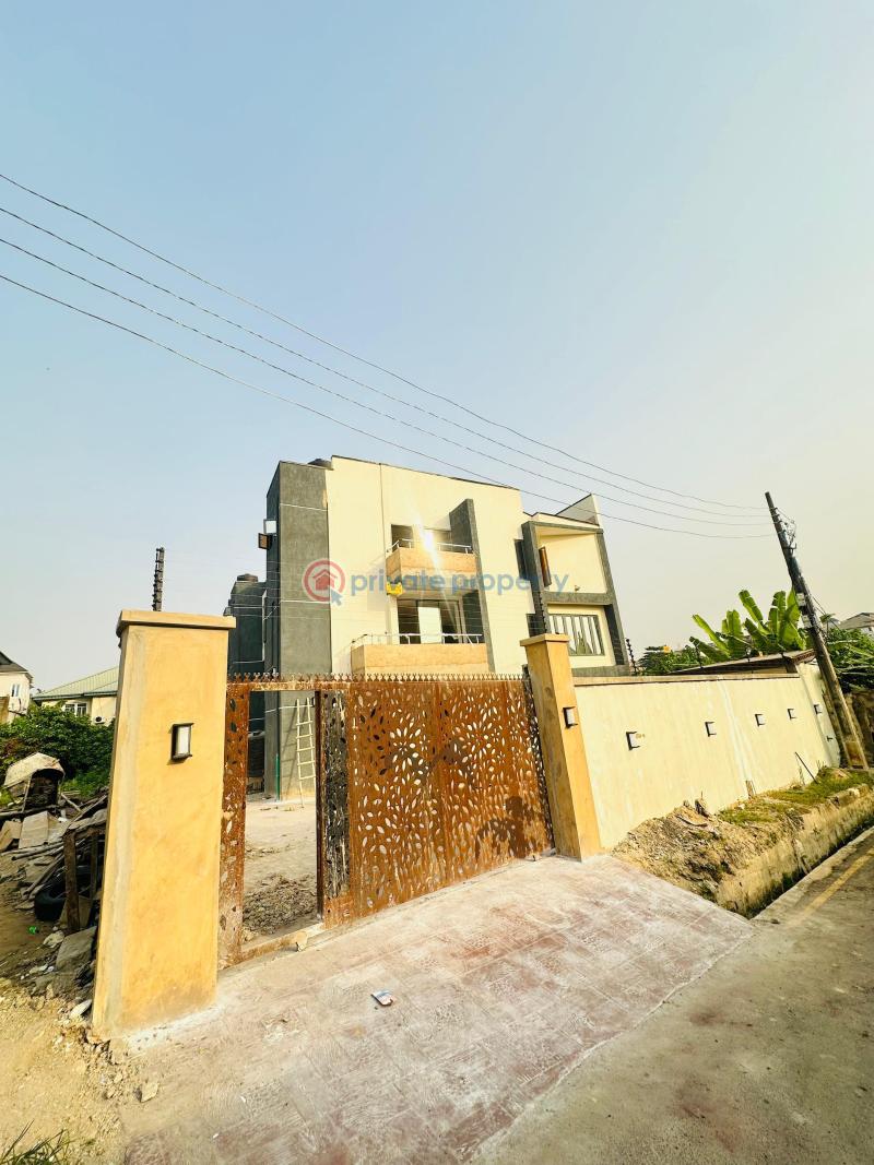 2 bedroom Block Of Flats For Sale Magodo GRA Phase 2 Kosofe/Ikosi Lagos - 0