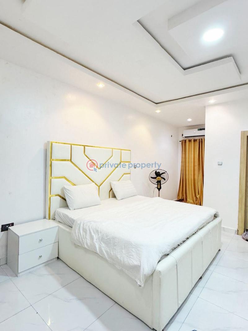 1 bedroom Mini Flat For Rent Lekki Phase 1 Lagos - 0