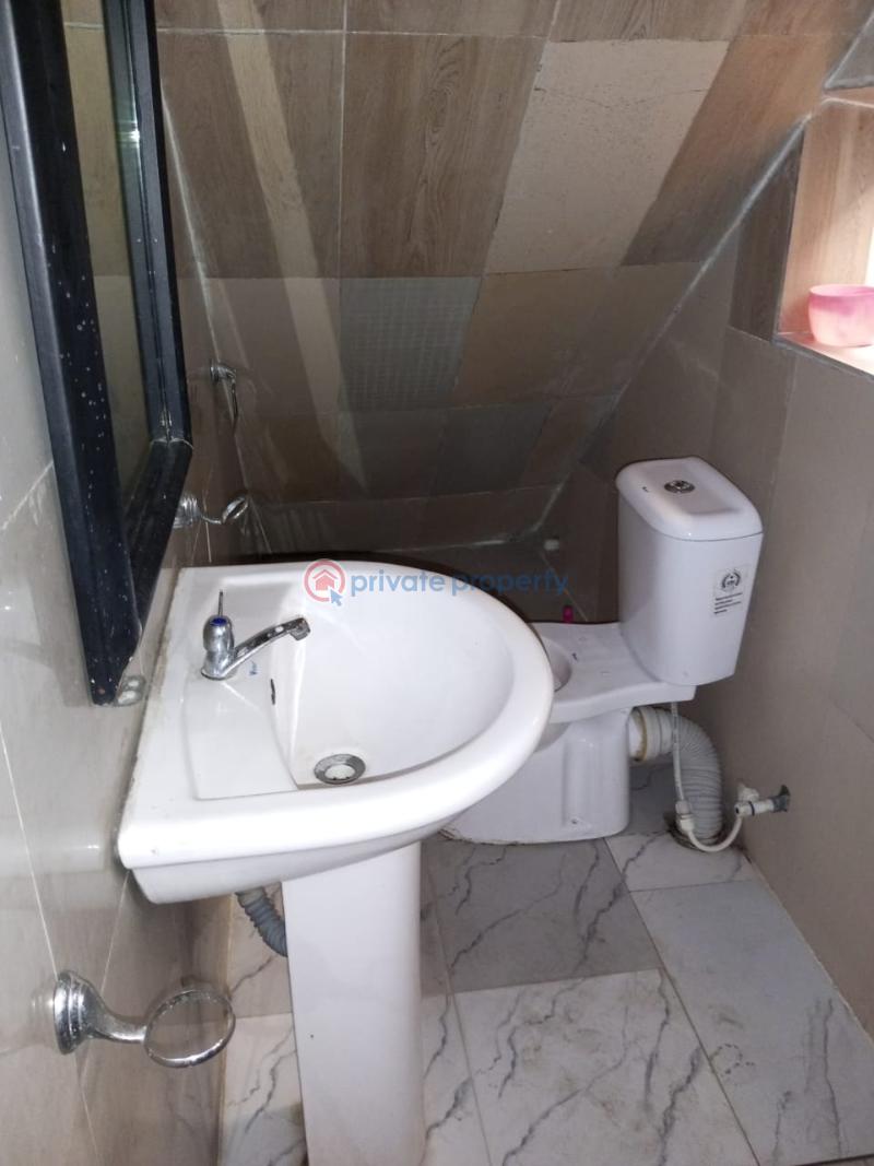 1 bedroom Self Contain For Rent Osapa London Lekki Lagos - 4