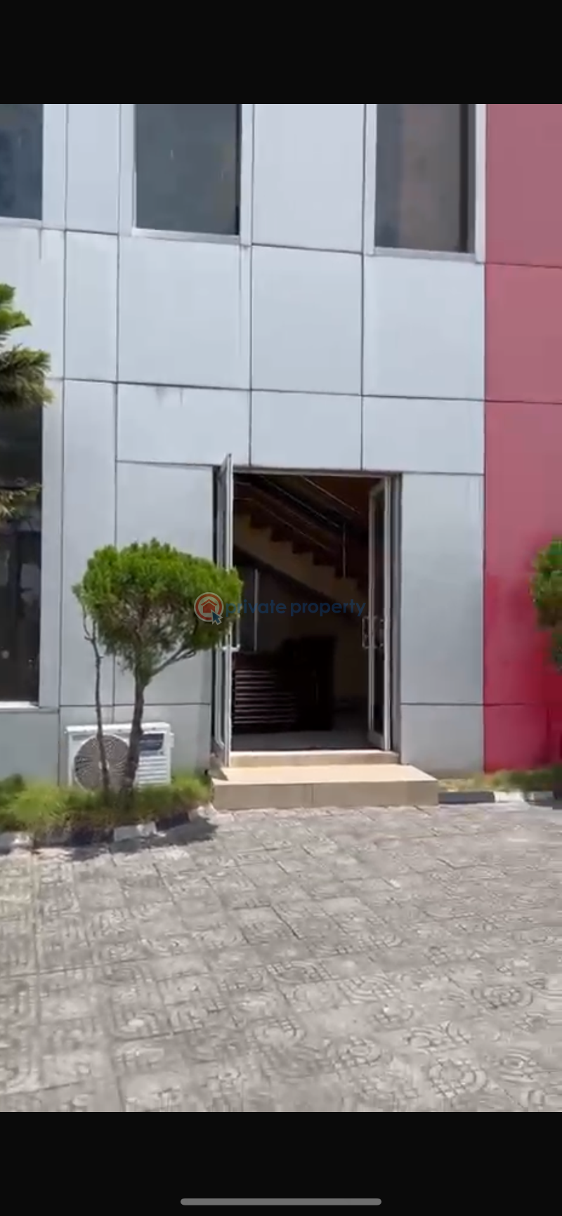 Mall/Complex/Plaza For Sale Very Close To Lakowe Oribanwa Ibeju-Lekki Lagos - 0