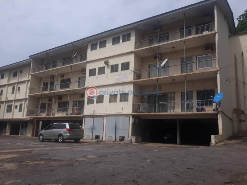 10 bedroom Factory For Sale Onireke ,dugbe Ibadan Adamasingba Ibadan Oyo - 3