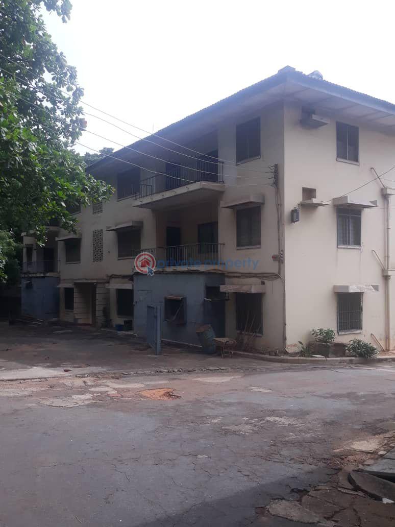 10 bedroom Factory For Sale Onireke ,dugbe Ibadan Adamasingba Ibadan Oyo - 1