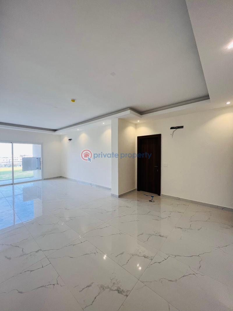 Contemporary 2 bedroom apartments with elevator, gym, swimming pool & lots more - 1 2 bedroom Block Of Flats For Sale Victoria Island Lagos - 1