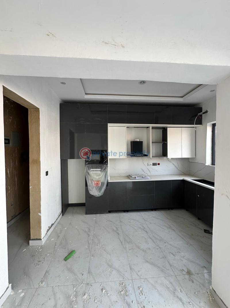 3 bedroom Block Of Flats For Sale Victoria Island Lagos - 1