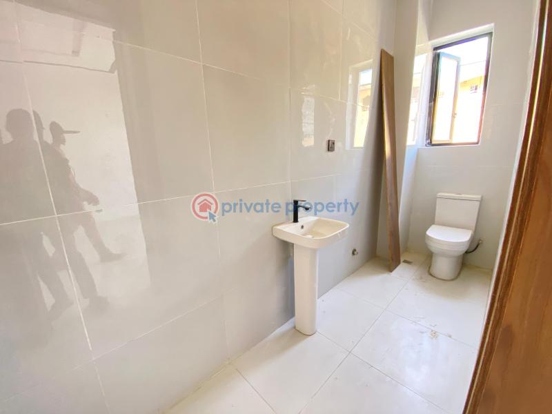 2 bedroom Block Of Flats For Sale Freedom Way Lekki Phase 1 Lagos - 4