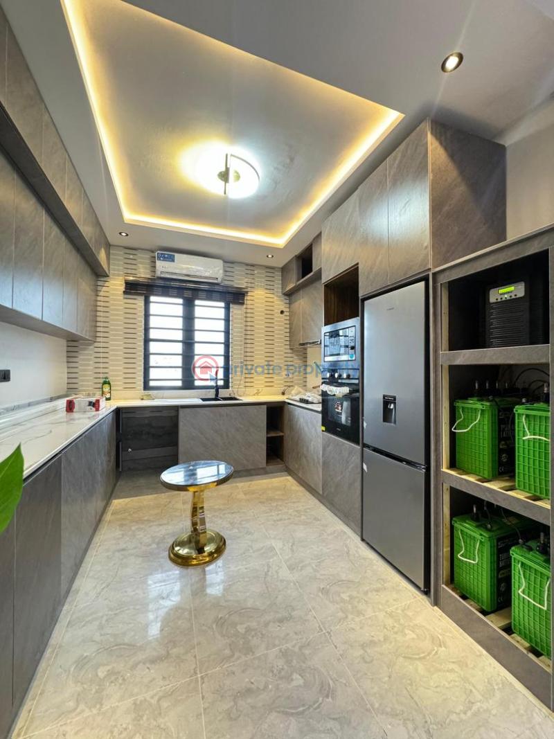 2 bedroom Block Of Flats For Sale Ikate Lagos Island  - 2