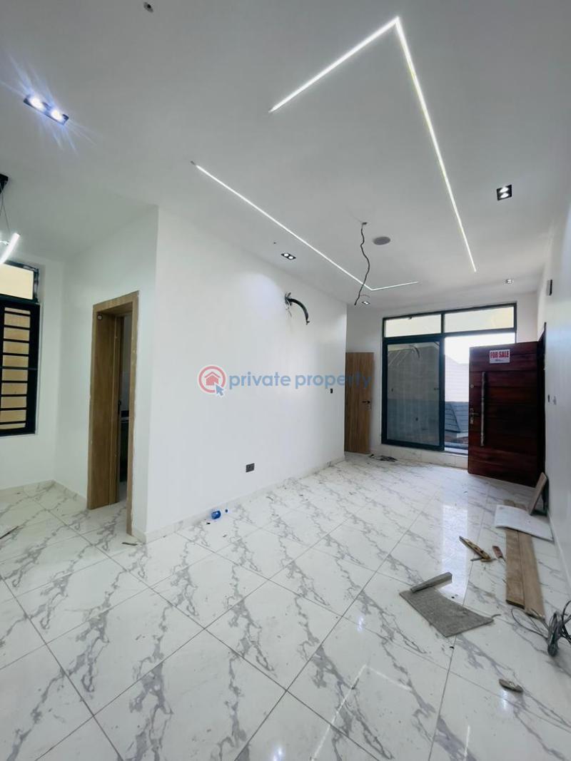 2 bedroom Flat & Apartment For Sale Orchid Road Lekki Lagos - 0