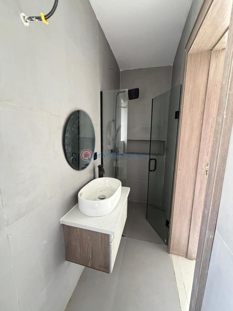 2 bedroom Flat & Apartment For Sale Lekki Phase 1 Lagos - 3