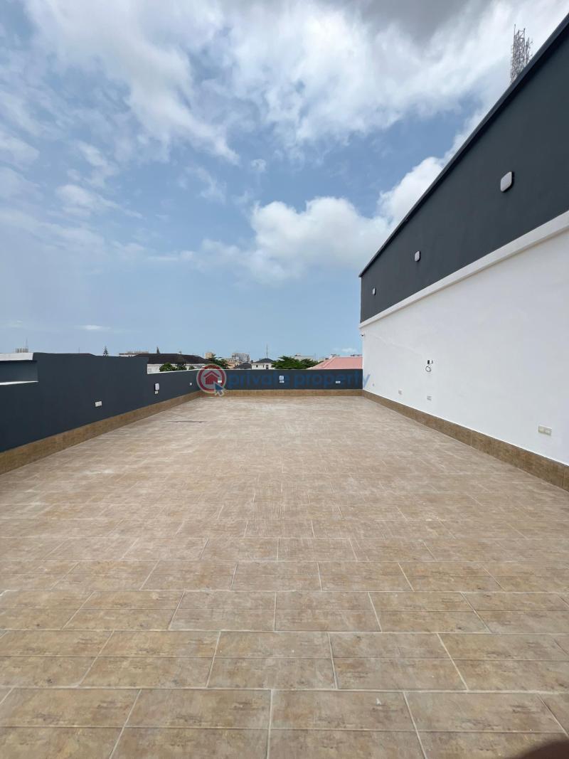 Contemporary 2 bedroom apartment with swimming pool and elevators suitable for investment - 8 2 bedroom Flat & Apartment For Sale Lekki Phase 1 Lagos - 8