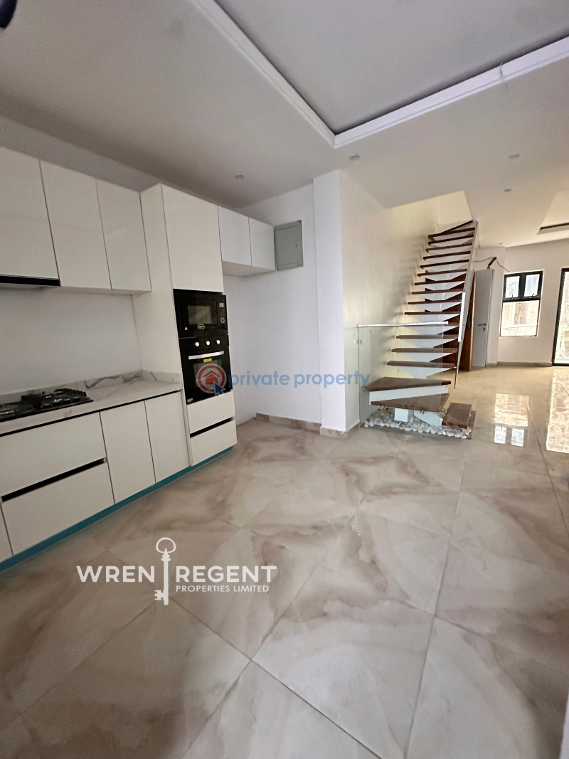 2 bedroom Maisonette For Rent Off Freedom Way Lekki Phase 1 Lagos - 4