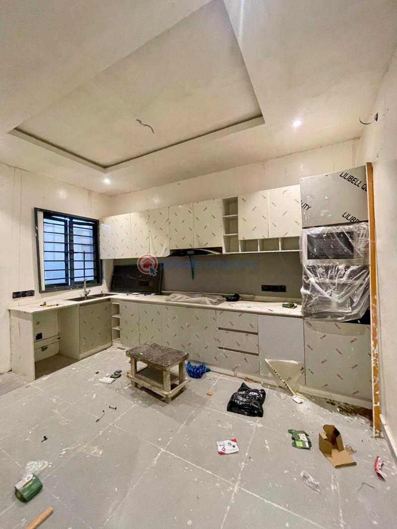 4 bedroom Terraced Duplex For Sale Osapa Lekki Lagos - 9