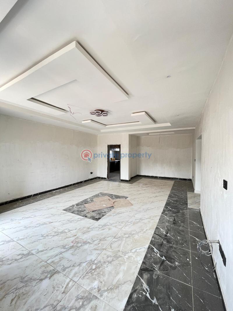 3 bedroom Block Of Flats For Sale Yaba Lagos - 9