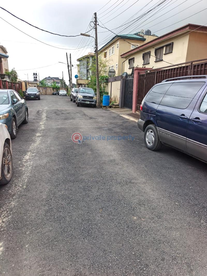 3 bedroom Flat & Apartment For Rent Olohunda Ogudu Gra Ogudu Lagos - 4