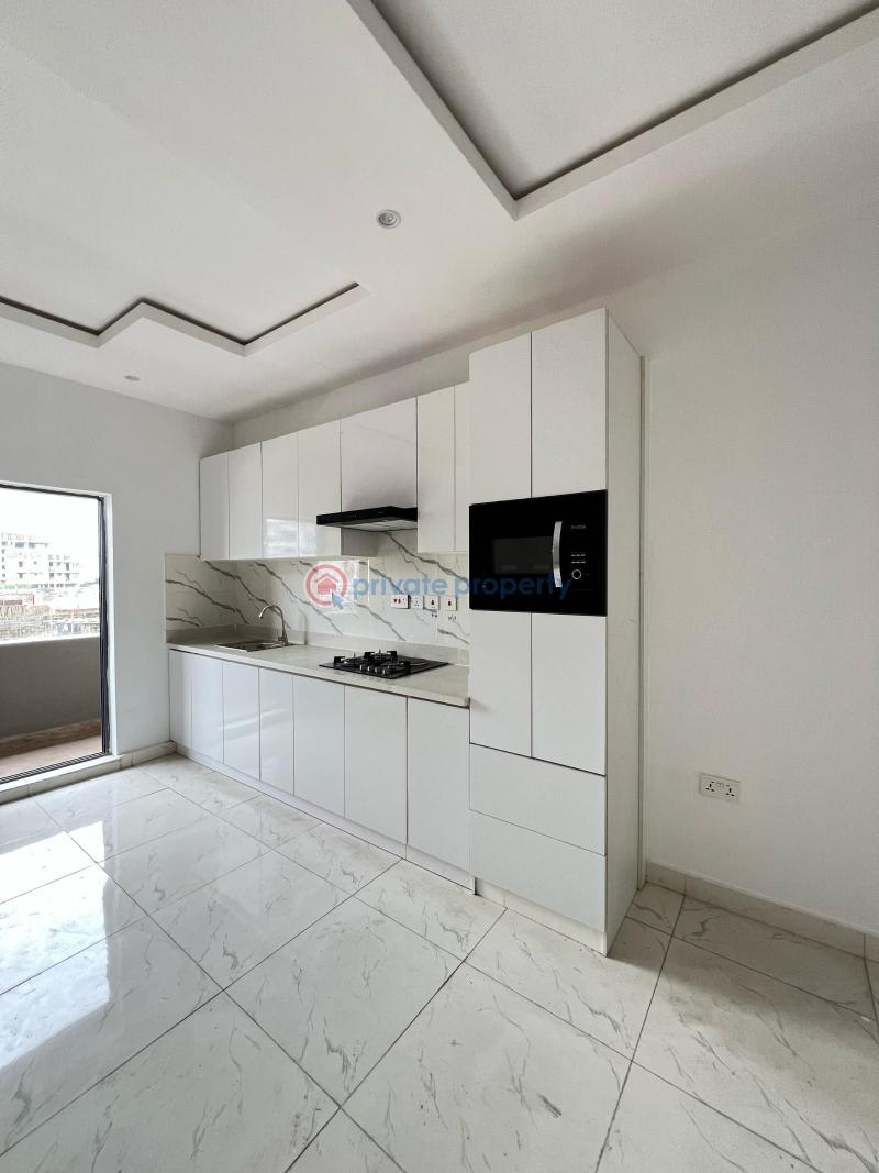 Contemporary  3 bedroom in lekki phase 1 suitable for investment - 5 3 bedroom Shared Apartment For Sale Lekki Phase 1 Lagos - 5