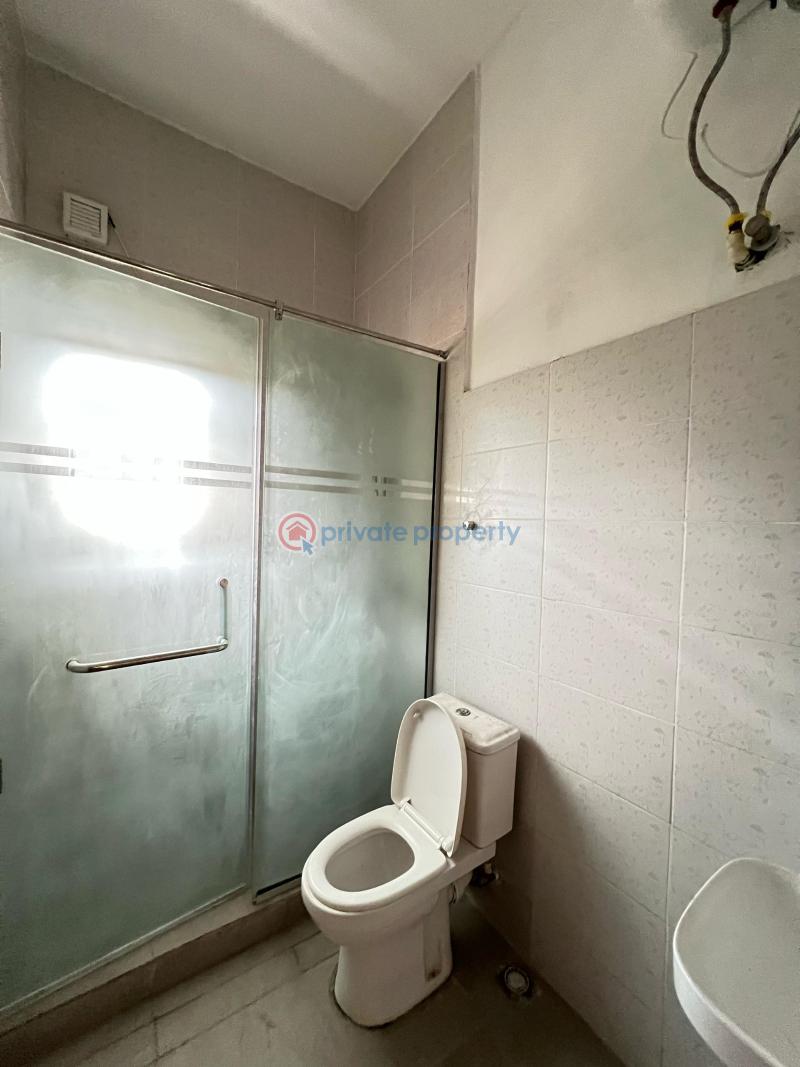 Contemporary  3 bedroom in lekki phase 1 suitable for investment - 10 3 bedroom Shared Apartment For Sale Lekki Phase 1 Lagos - 10