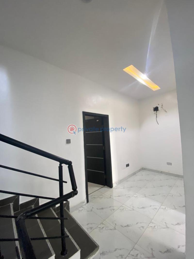 3 bedroom Terraced Duplex For Rent Ologolo Lekki Lagos - 11