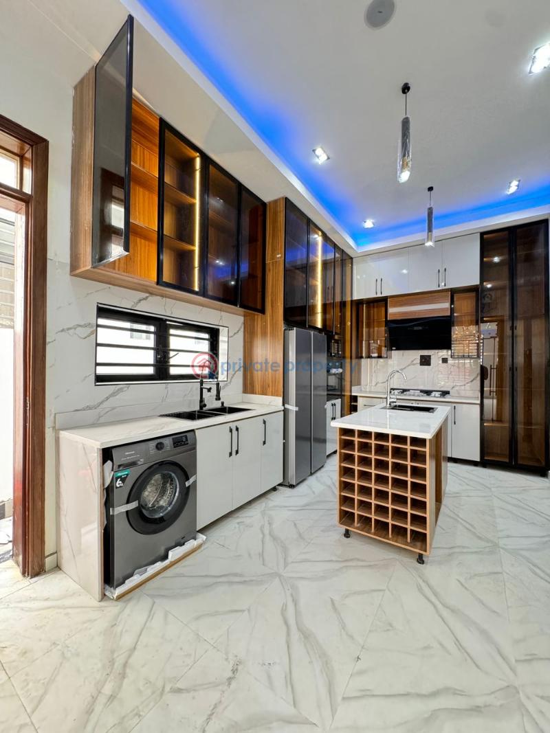 4 bedroom Detached Duplex For Sale Orchid Road Lekki Lagos - 2