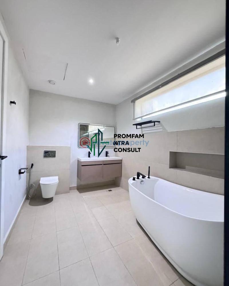 4 bedroom Detached Duplex For Sale A Serene And Secured Estate Lekki Phase 1 Lagos - 7