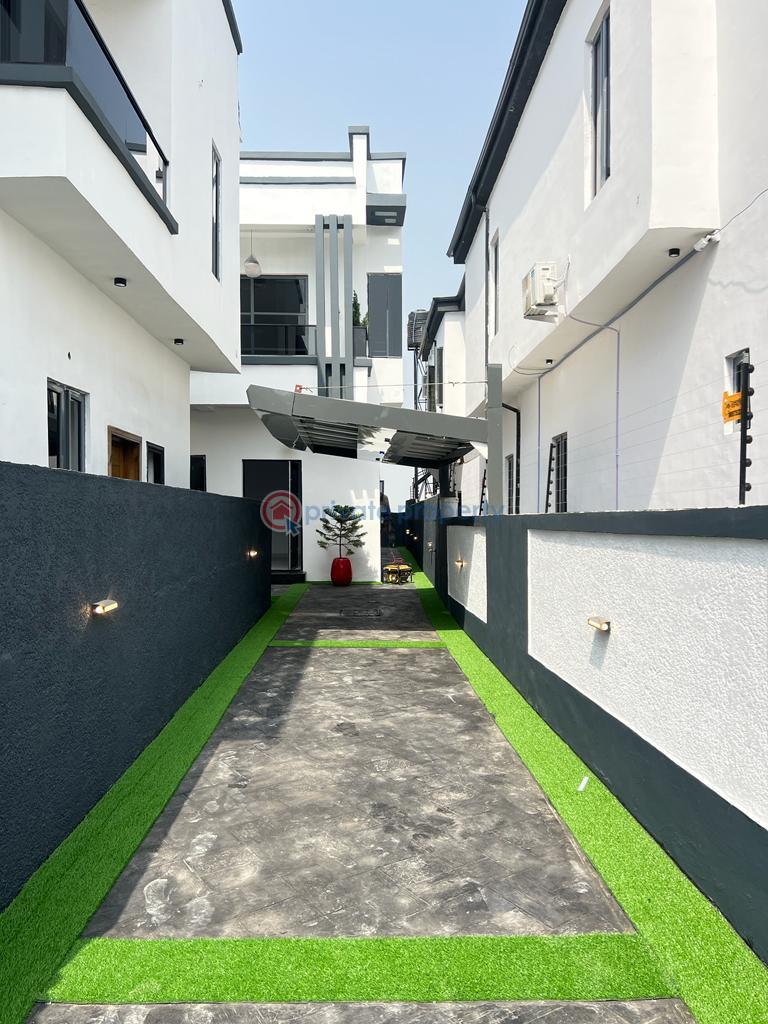 4 bedroom Detached Duplex For Sale Ajah Lagos - 0