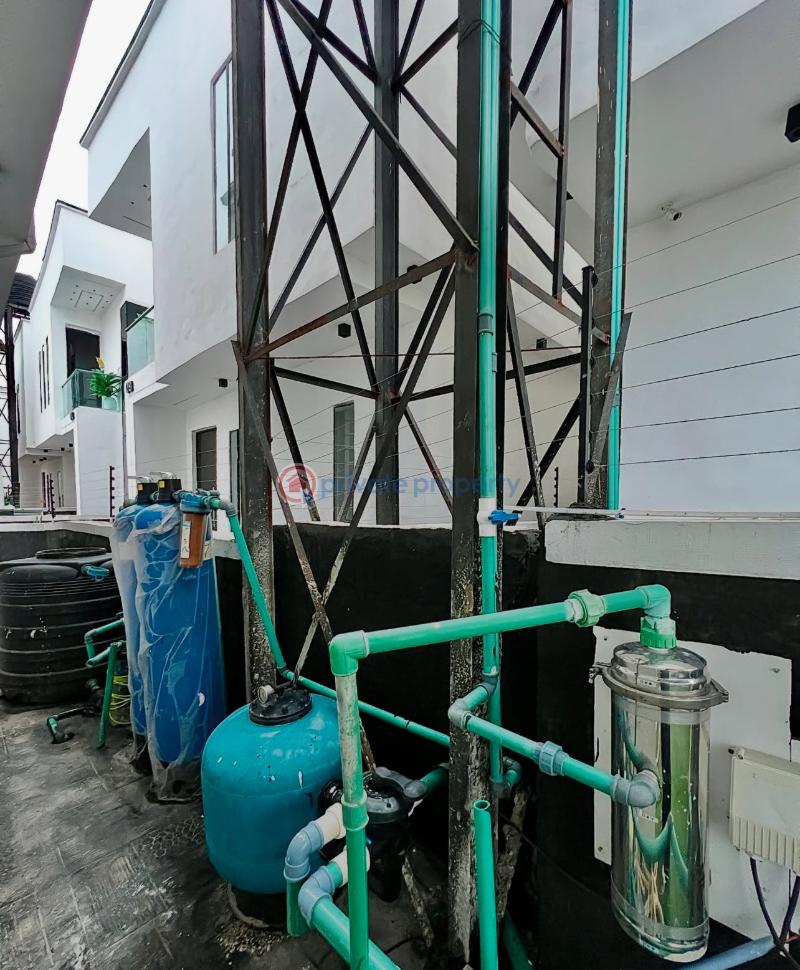 4 bedroom Detached Duplex For Rent Ikota Lekki Lagos - 3