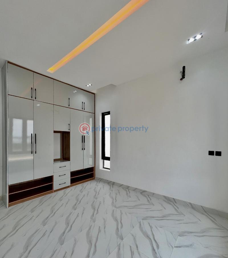 4 bedroom Detached Duplex For Sale Secure Estate At Orchid Lekki Lekki Expressway Lagos - 11