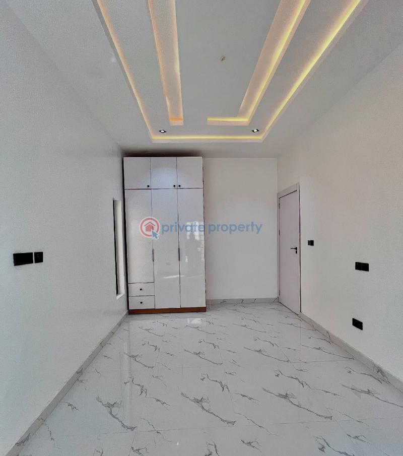 4 bedroom Detached Duplex For Sale Secure Estate At 2nd Tollgate Lekki Along Lekki Expressway Lagos - 13